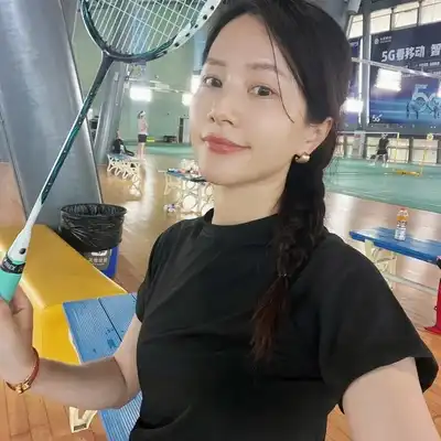 史巧